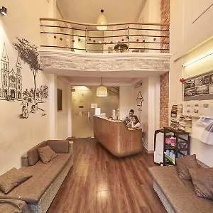 Alleyway Hostel